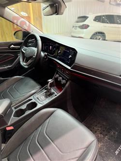 ڤۆڵکسواگن جێتا